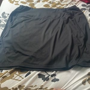 GAIAM Black Yoga Skirt